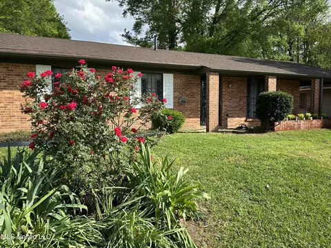 138 William Mckinley Cir, Jackson, MS 39213