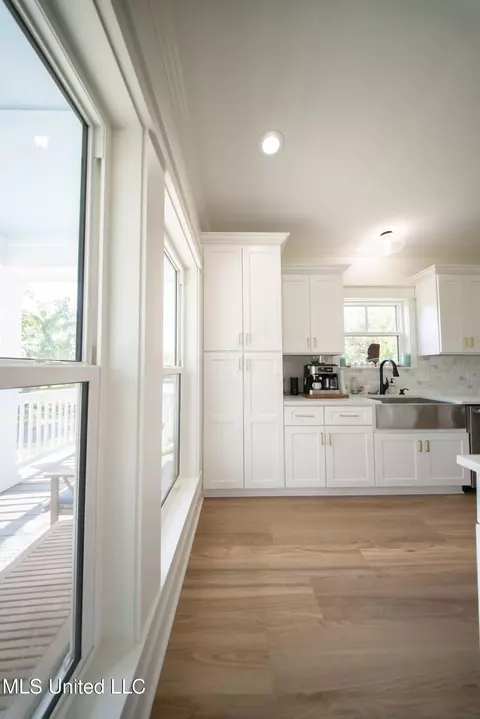 Kitchen - 134 Markham Dr, Long Beach, MS 39560 photo 2 of 2