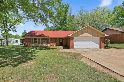 5530 Spencer Dr, Jackson, MS 39212 photo 1