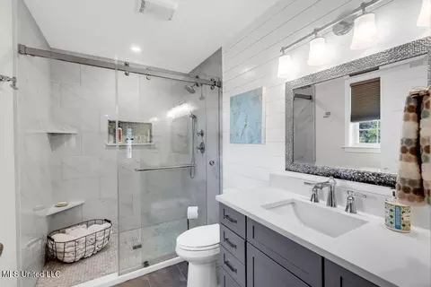 Bath - 421 E 4th St, Long Beach, MS 39560 photo 2 of 2