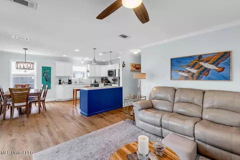 Living - 421 E 4th St, Long Beach, MS 39560 photo 3 of 3