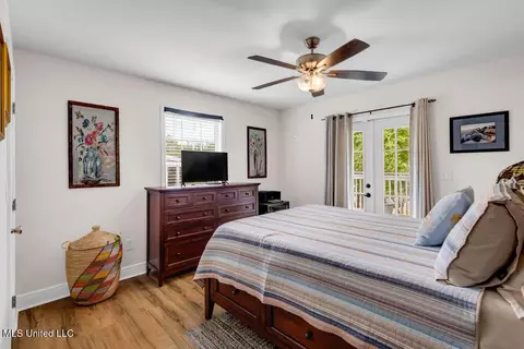 Bedroom - 421 E 4th St, Long Beach, MS 39560 photo 1 of 3