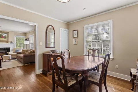 Dining - 141 River Park Dr, Jackson, MS 39202 photo 2 of 2