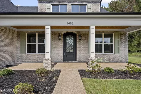 1482 John Thomas Cv, Hernando, MS 38632 photo 2