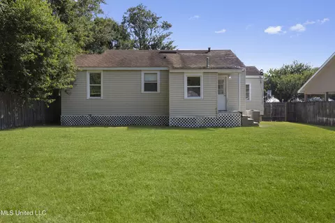 Exterior - 124 S Ocean Wave Ave, Long Beach, MS 39560 photo 3 of 6