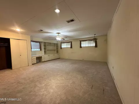 Bedroom - 625 SW 4th Ave, Magee, MS 39111 photo 1 of 8
