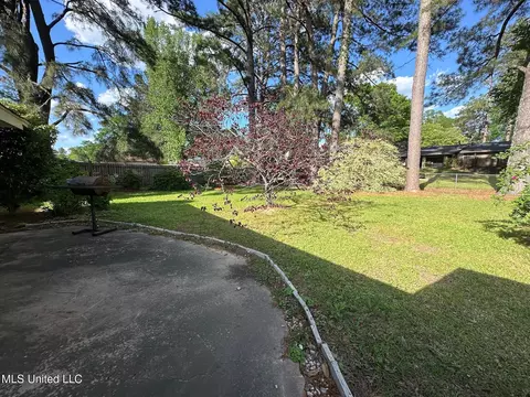 Exterior - 625 SW 4th Ave, Magee, MS 39111 photo 5 of 10