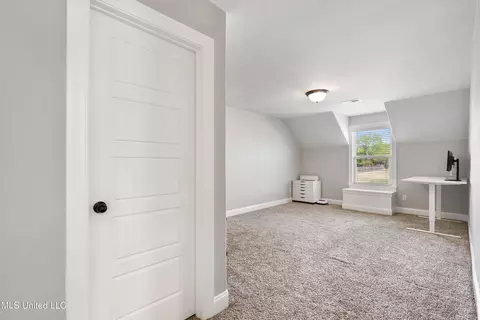 5525 E Pointe Dr, Southaven, MS 38672 photo 29