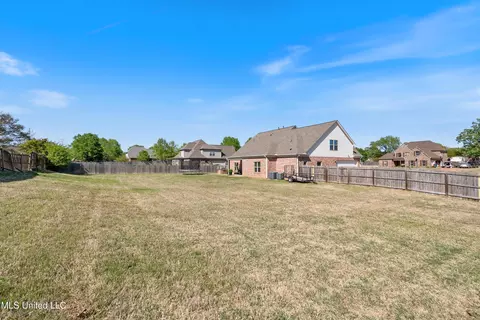 5525 E Pointe Dr, Southaven, MS 38672 photo 36