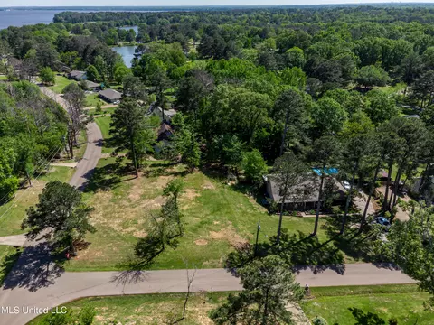 Mescalero Way, Madison, MS 39110