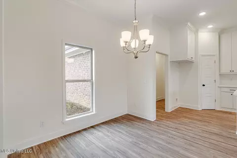 Dining - 129 Southern Oak Way, Canton, MS 39046 photo 1 of 1