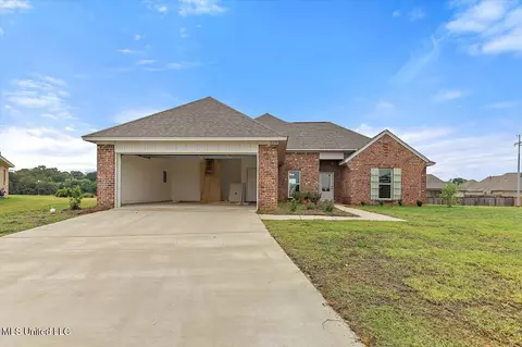 Exterior - 129 Southern Oak Way, Canton, MS 39046 photo 2 of 6