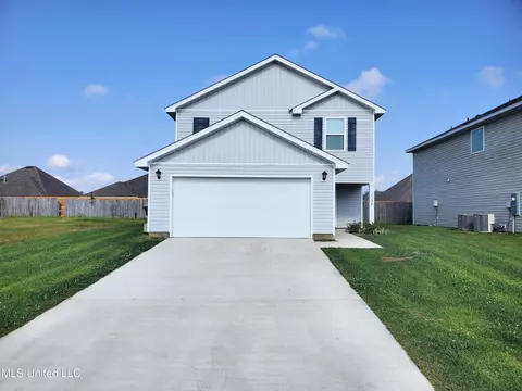 2320 Gladiolus St, Ocean Springs, MS 39564