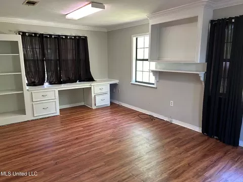 Living - 1680 Winchester St, Jackson, MS 39211 photo 3 of 3