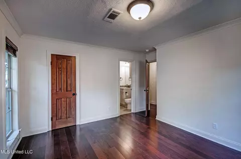 Bedroom - 139 Chippewa Cir, Jackson, MS 39211 photo 5 of 7