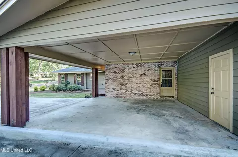 Other - 139 Chippewa Cir, Jackson, MS 39211 photo 4 of 11