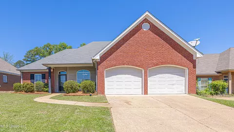 271 Cherry Bark Dr, Brandon, MS 39047 photo 2