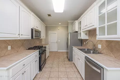 271 Cherry Bark Dr, Brandon, MS 39047 photo 17