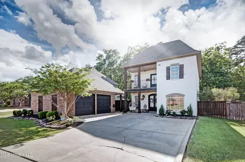 312 N Village Dr, Pearl, MS 39208