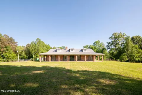290 Abigail Ln, Bentonia, MS 39040