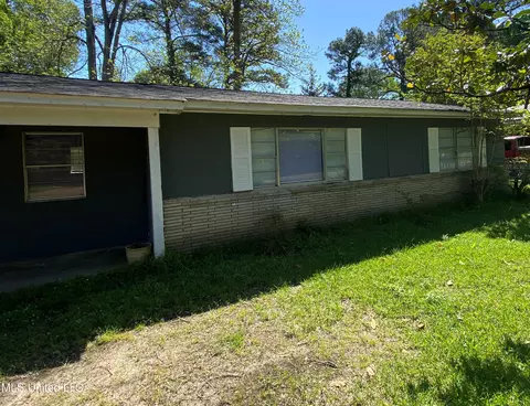 150 Pemberton Dr, Pearl, MS 39208