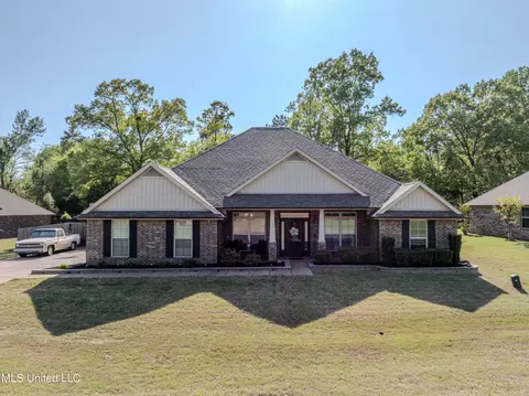7283 Southbranch Pkwy, Olive Branch, MS 38654