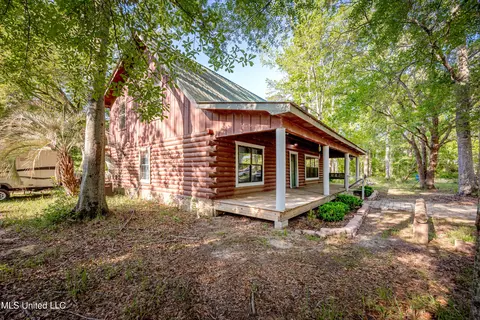 Exterior - 21521 Billy Johnson Rd, Moss Point, MS 39562 photo 10 of 25