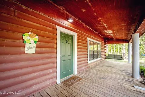 Exterior - 21521 Billy Johnson Rd, Moss Point, MS 39562 photo 3 of 25