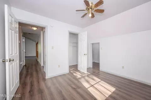 Bedroom - 21521 Billy Johnson Rd, Moss Point, MS 39562 photo 4 of 6