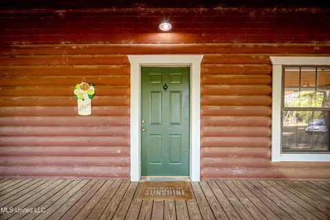 Exterior - 21521 Billy Johnson Rd, Moss Point, MS 39562 photo 5 of 25