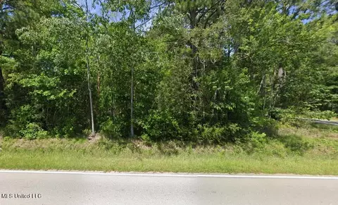 01 Petite Acres Dr, Bay Saint Louis, MS 39520