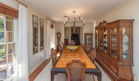 Dining - 4428 Audubon Park Dr, Jackson, MS 39211 photo 3 of 3
