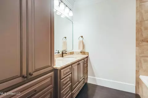 Bath - 8521 Julia Dr, Vancleave, MS 39565 photo 3 of 7