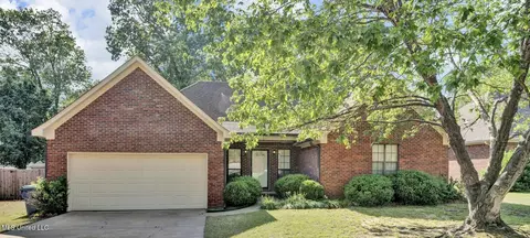 5935 Southbend Ln, Olive Branch, MS 38654