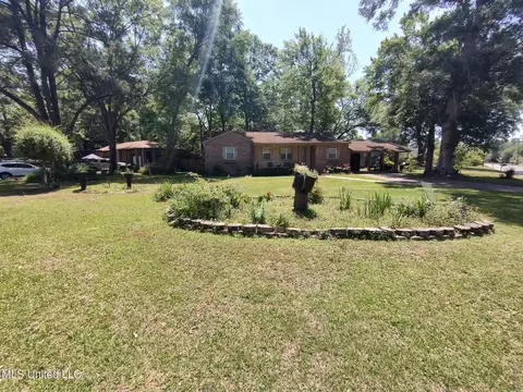 Exterior - 4912 Forrest St, Moss Point, MS 39563 photo 5 of 9