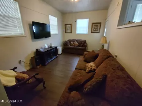 Living - 4912 Forrest St, Moss Point, MS 39563 photo 2 of 2