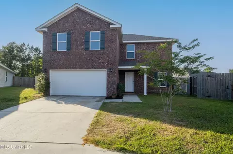 536 W Marigold Dr, Long Beach, MS 39560