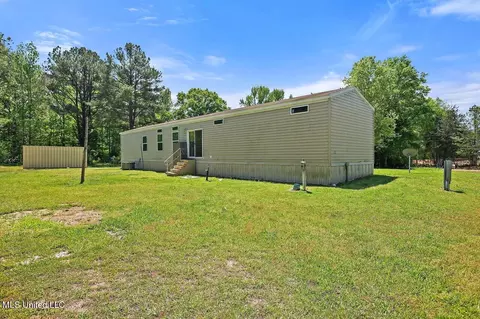 1128 Sharon Rd, Canton, MS 39046 photo 2