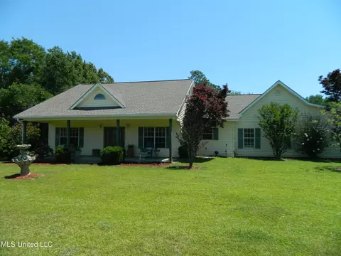 28200 Lake Cypress Dr, Perkinston, MS 39573