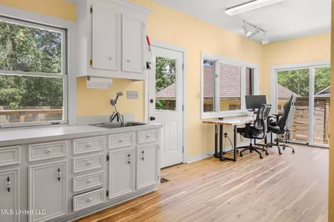 Other - 2 Oakleigh Pl, Jackson, MS 39211 photo 4 of 13