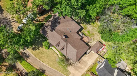 View/Area - 2 Oakleigh Pl, Jackson, MS 39211 photo 3 of 4
