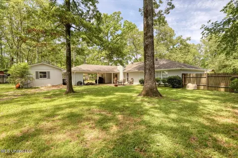 Exterior - 47 Sagewood Dr, Brandon, MS 39042 photo 6 of 6