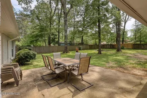 Exterior - 47 Sagewood Dr, Brandon, MS 39042 photo 3 of 6