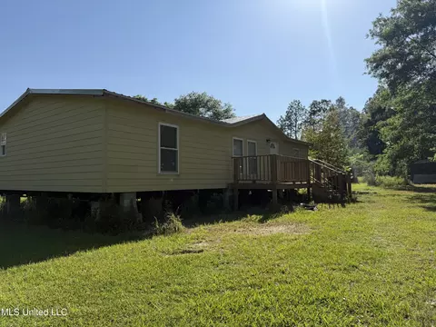 22223 Mcghee Dr, Saucier, MS 39574 photo 3