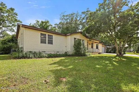 Other - 722 SE 1st St, Magee, MS 39111 photo 2 of 4