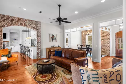605 N Chickasaw Dr, Flowood, MS 39232 photo 6
