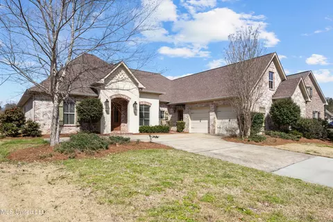 605 N Chickasaw Dr, Flowood, MS 39232 photo 2