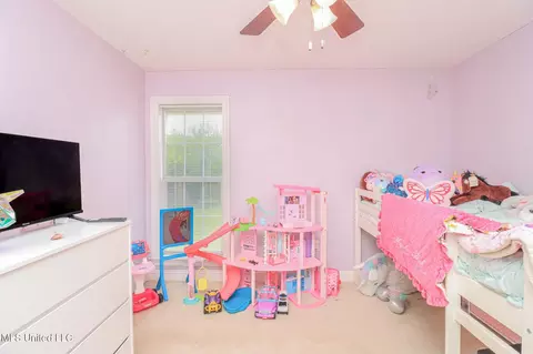 Bedroom - 1028 Wakefield Pl, Brandon, MS 39047 photo 12 of 13