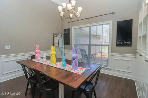 Dining - 1028 Wakefield Pl, Brandon, MS 39047 photo 2 of 2