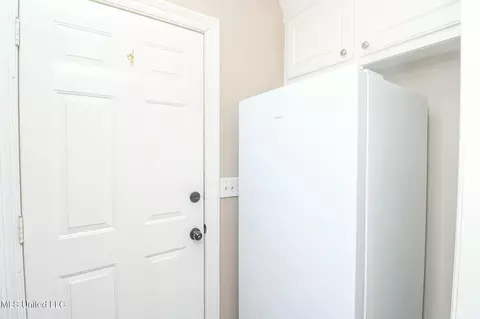 Other - 1028 Wakefield Pl, Brandon, MS 39047 photo 6 of 7
